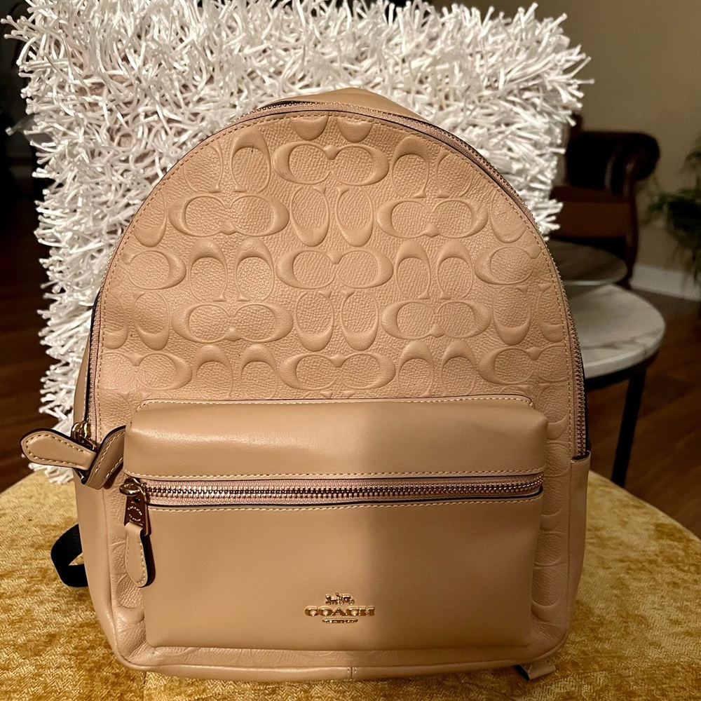 AUTHENTIC COACH BACK PACK. ONLY WORN ONCE! EXCELLENT CONDITION AS YOU CAN SEE!